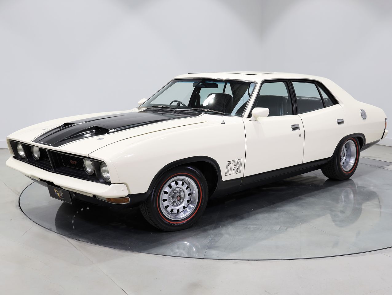 1973 Ford Falcon XB GT - 4V Top Loader - Image 122316