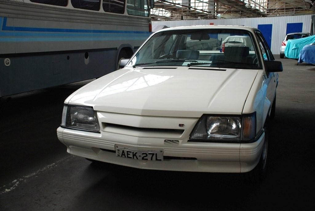 HDT VK SS Commodore  #3088 - Image 35341