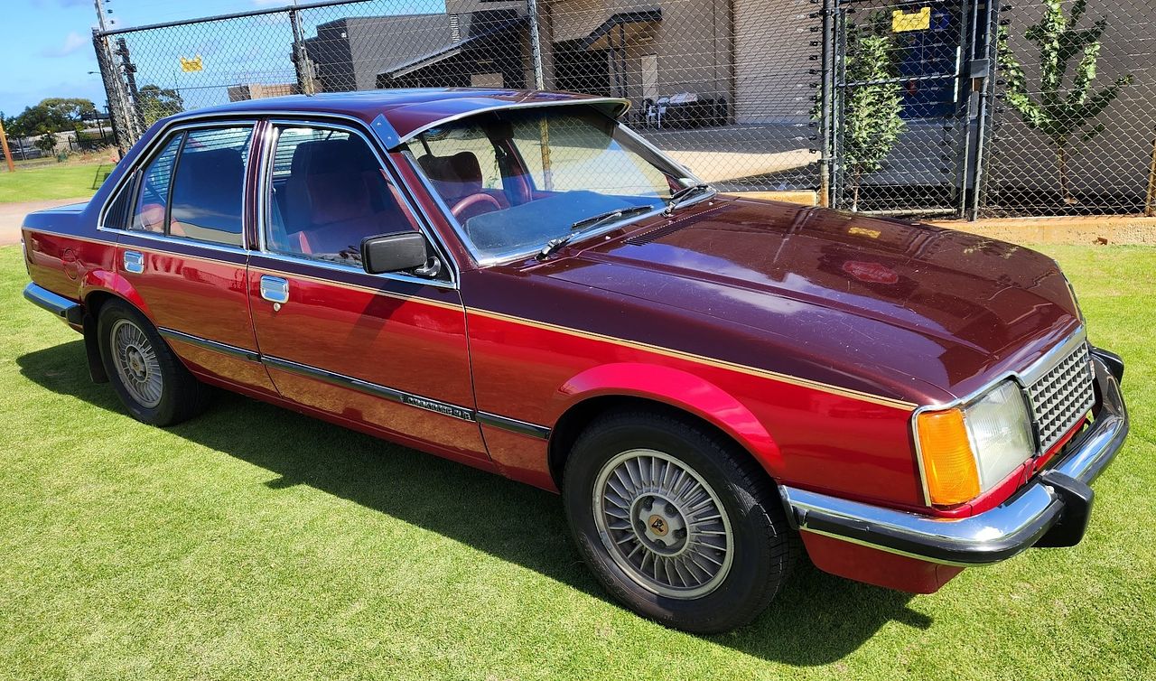 1980 Holden VC SL/E Commodore  4.2L V8 - Image 139560