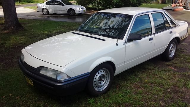 VL Commodore 4.9L BT1 POLICE Car - Image 48800