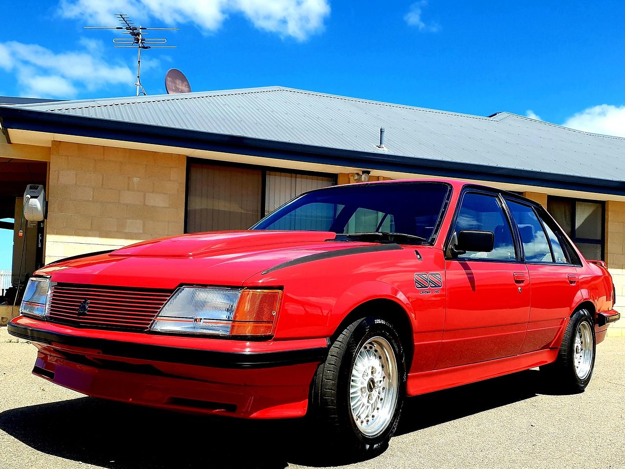 1982 VH HDT SS Commodore Group 2 Build No 659 - Maranello Red - Image 182148