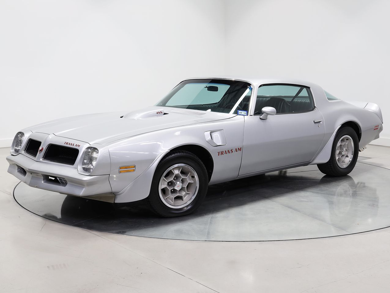 1976 Pontiac Firebird Trans Am 455ci 4 Speed - Sterling Silver - Image 134276