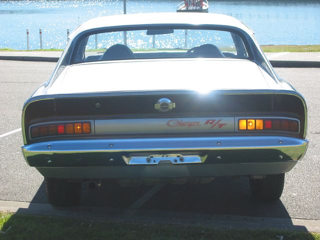 RT Valiant Charger - Image 19342