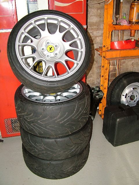 Ferrari Challenge Rims and Tyres - Image 18630