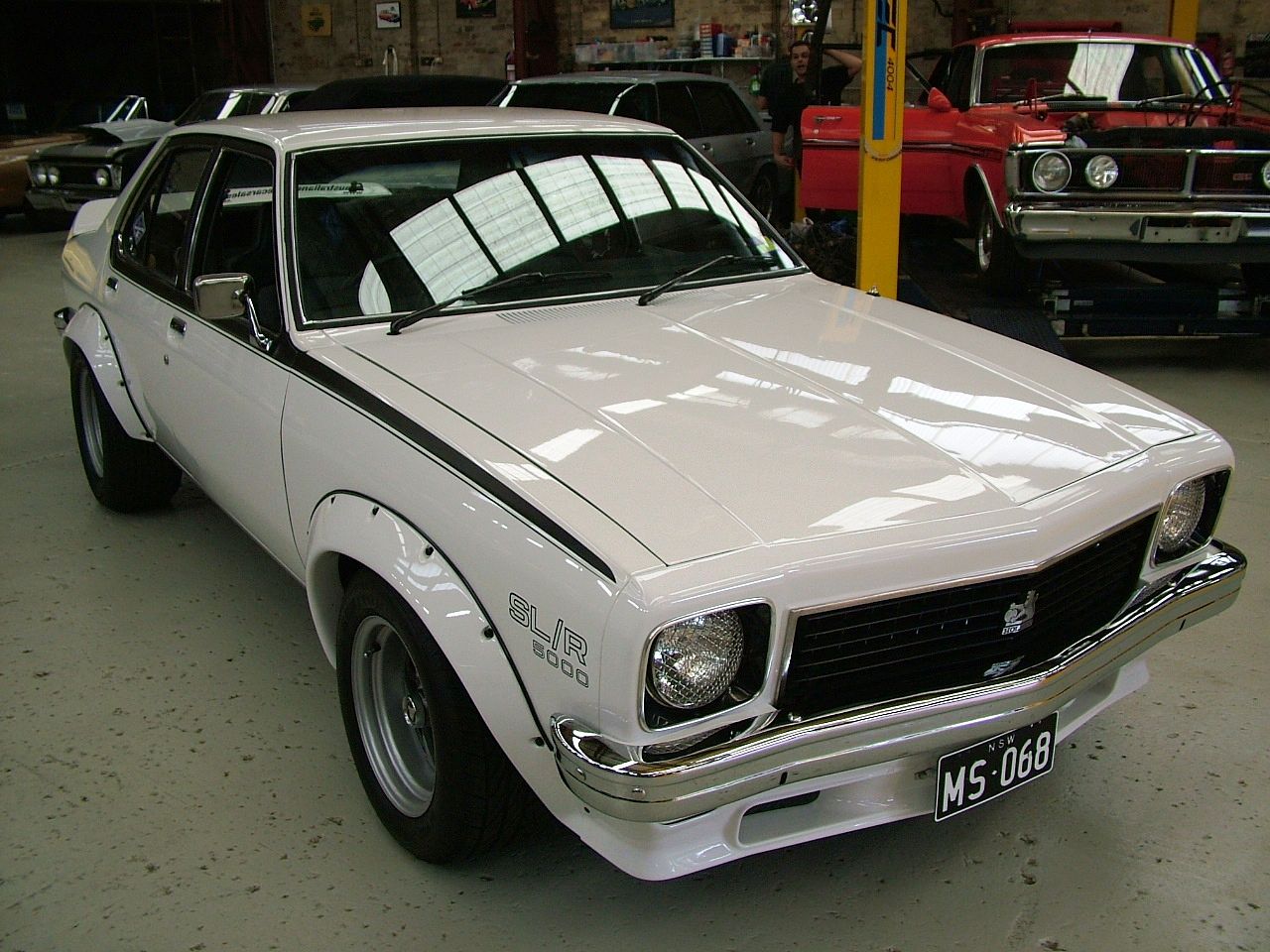 LH SLR 5000 Torana - Image 18037