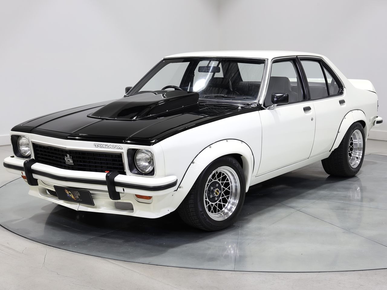 1976 Holden LX Torana SLR - 355 Stroker V8 - Image 168304