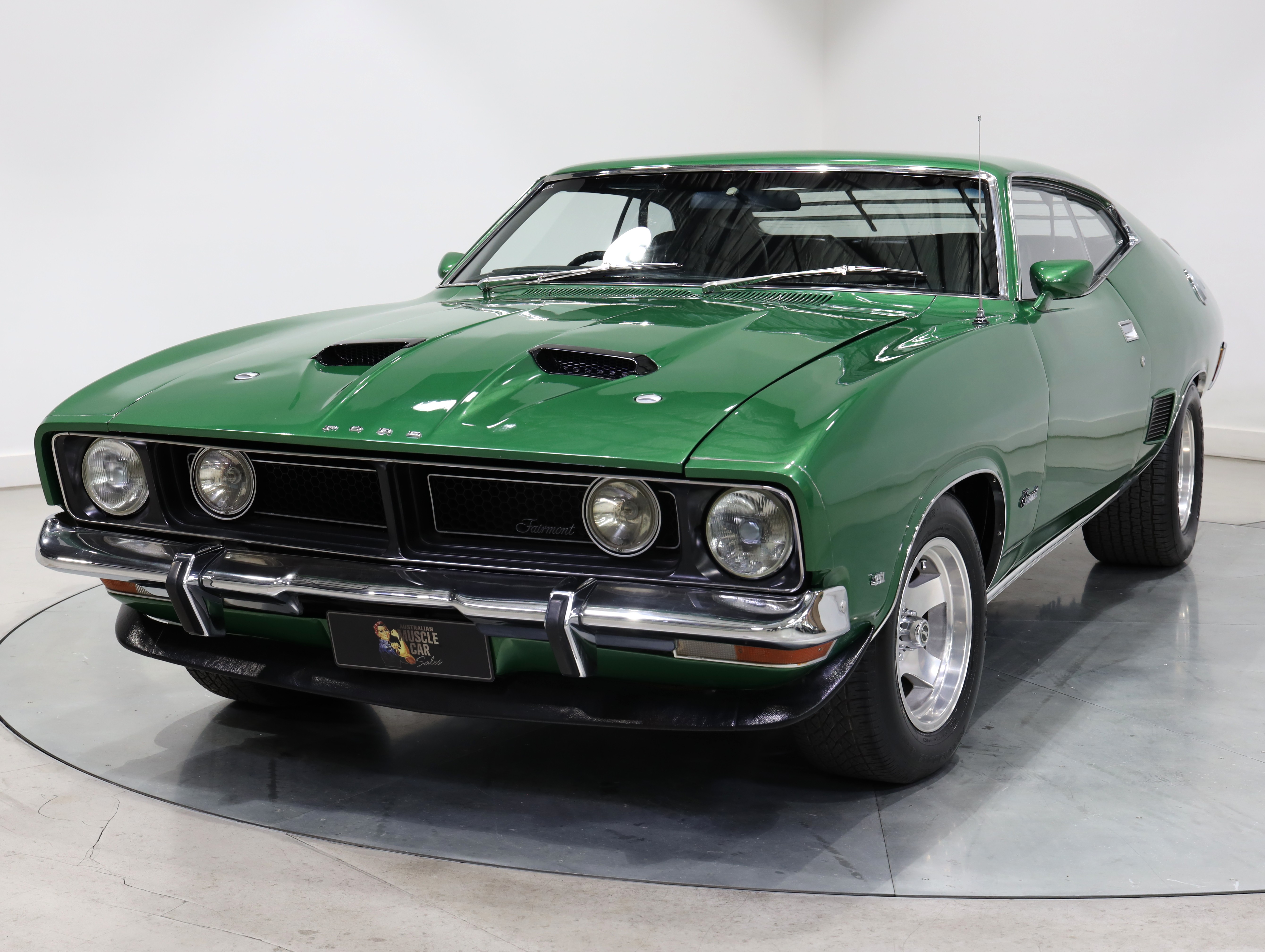 1974 Ford XB GS Fairmont Hardtop 351 V8 - Emerald Fire