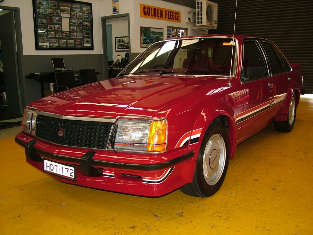 VC Brock Commodore #172