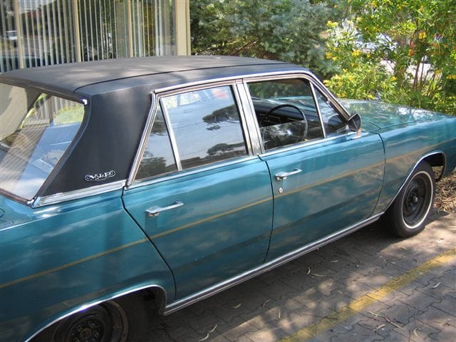 VE VIP Valiant V8 273 - Image 7370