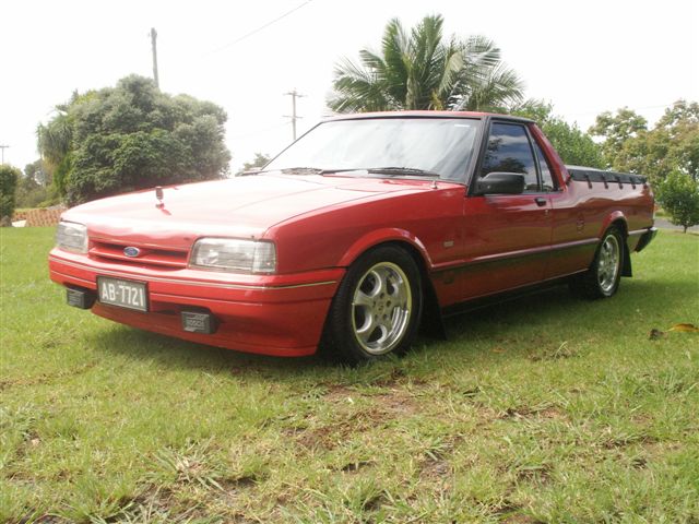 XF Falcon Ute - 351 Windsor