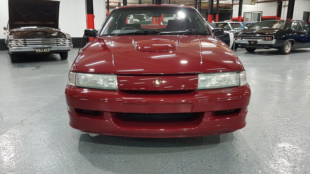 1990 VN SS Group A Commodore #180 / 302