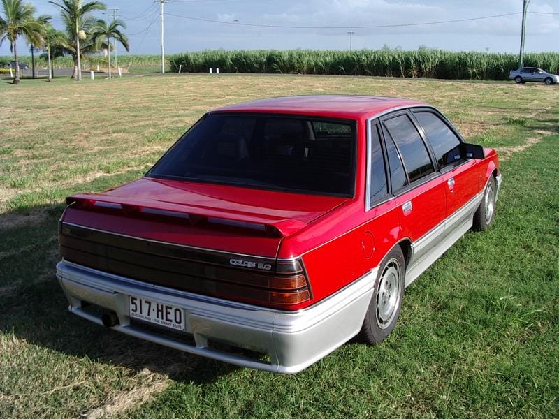 HDT VK Calais Director