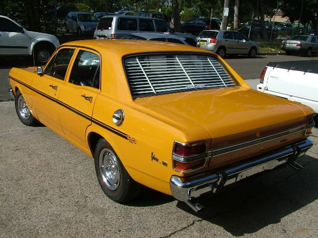 XY GS Falcon 351