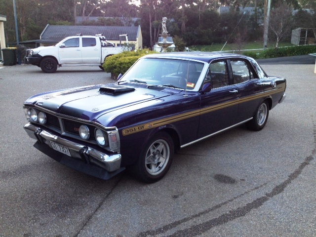 XY GT Falcon