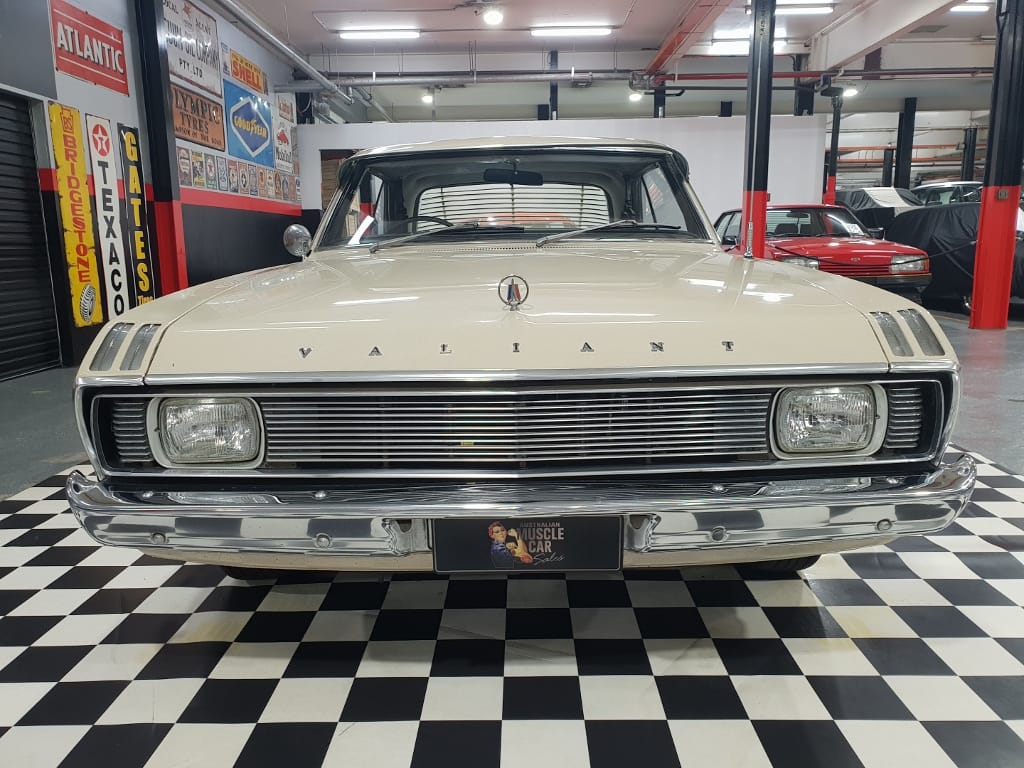 1971 Valiant VG Regal Coupe