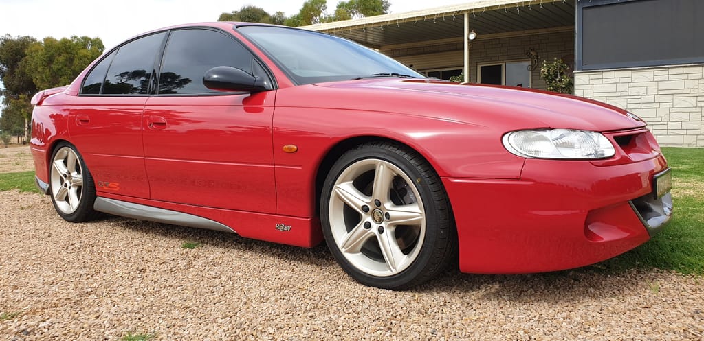 1997 HSV VT GTS Series 1 - 220kW