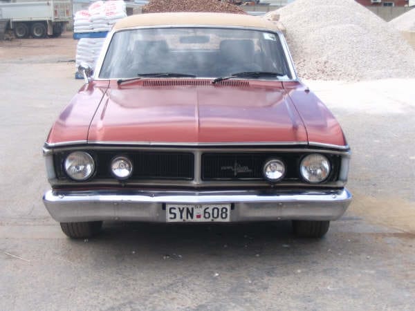 XY GS Falcon