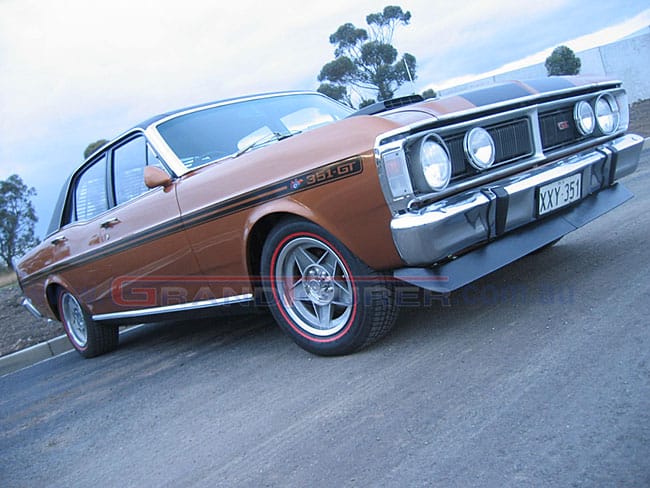 XY GT Falcon