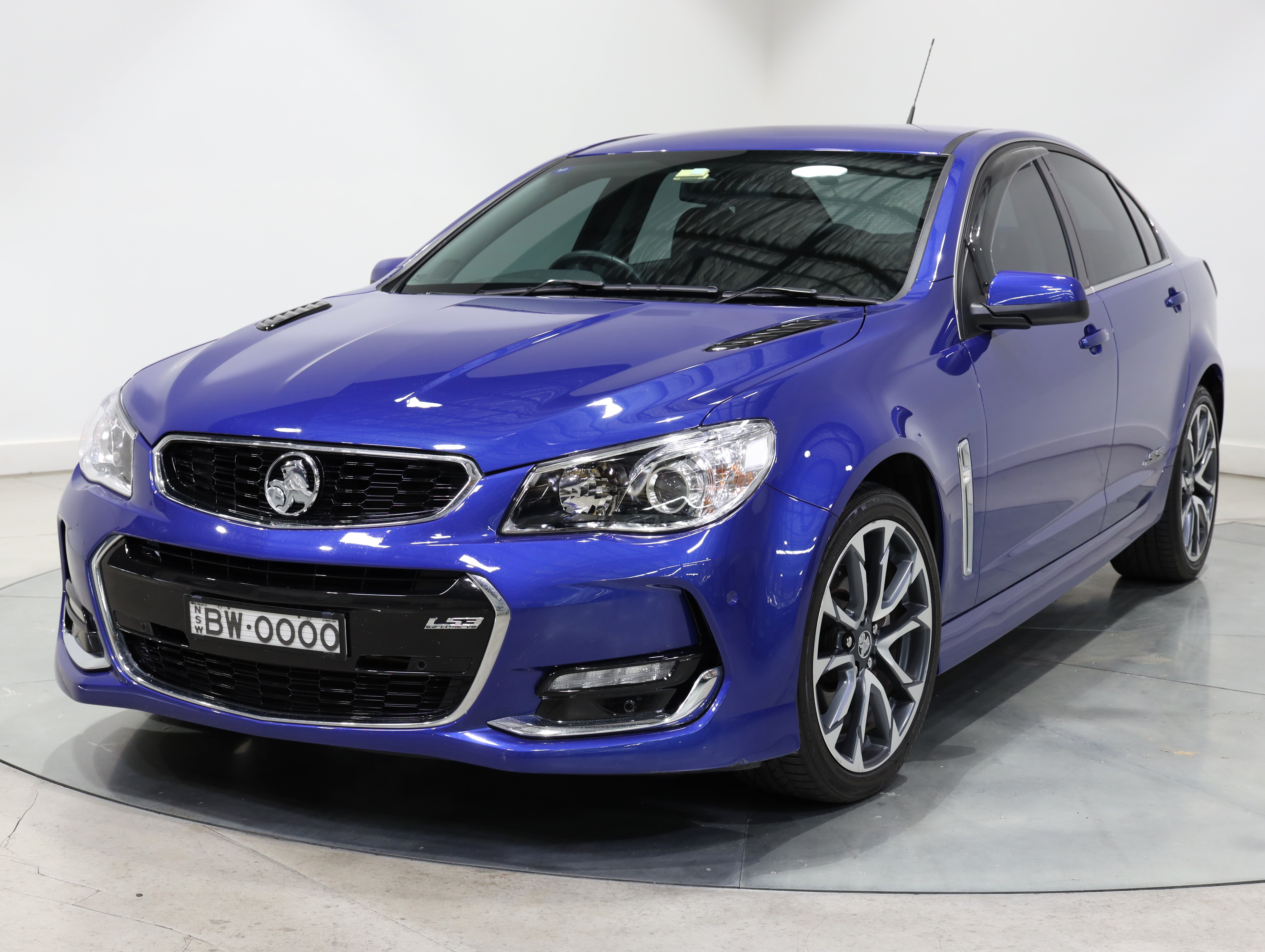 2016 Holden VF Series II SSV Commodore  - Slipstream Blue 