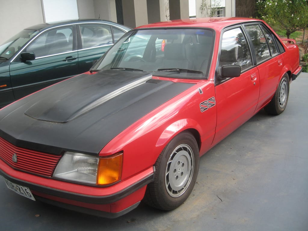 1982 VH SS Commodore