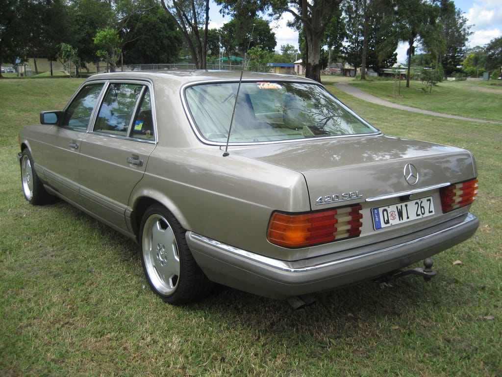 Mercedes Benz 420SEL