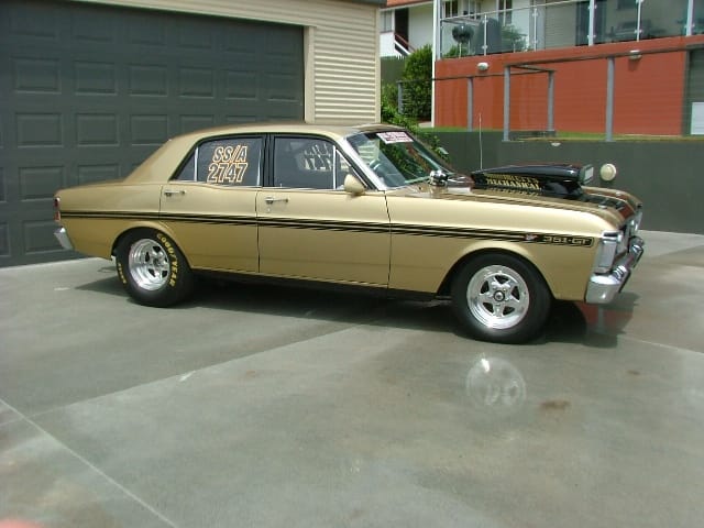 XY GT Falcon Replica 9 Sec 1/4 Mile!