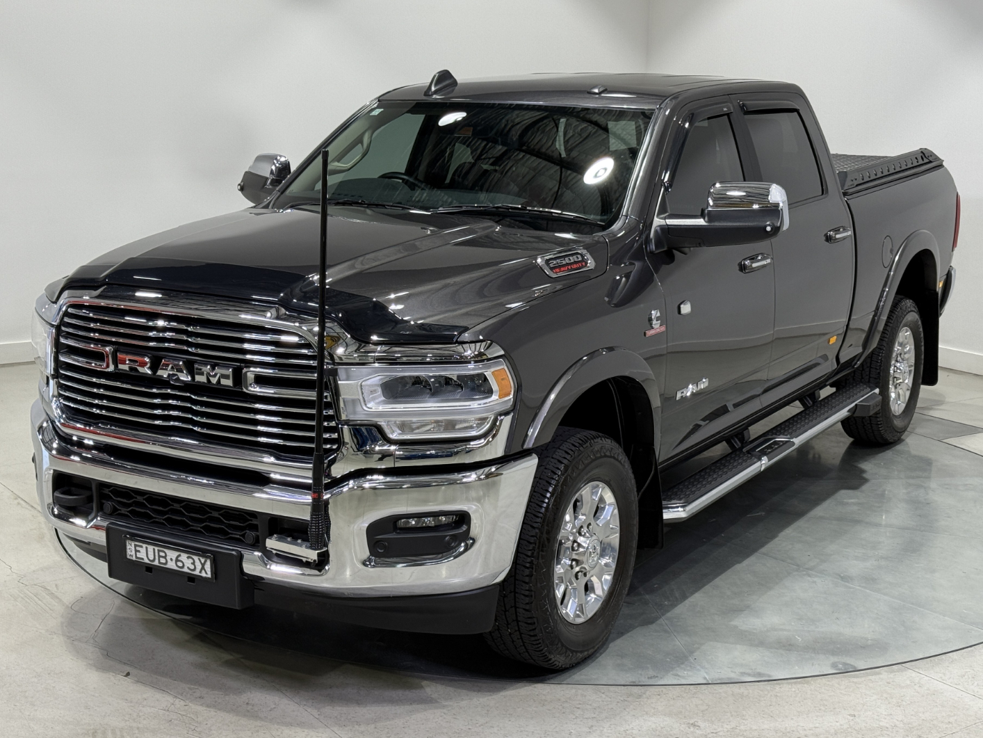 2022 RAM 2500 Heavy Duty Laramie - 27,200 km