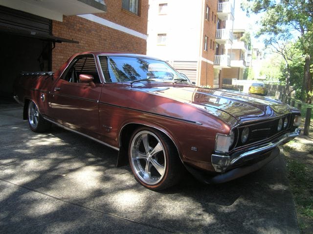 XA 351, 4 speed Falcon Ute