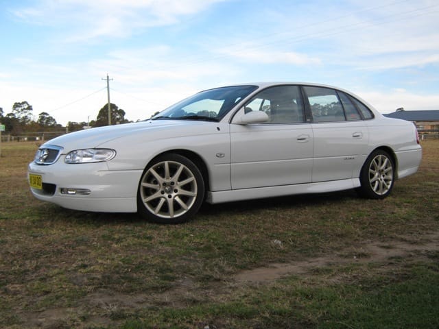 2000 HSV WH Grange
