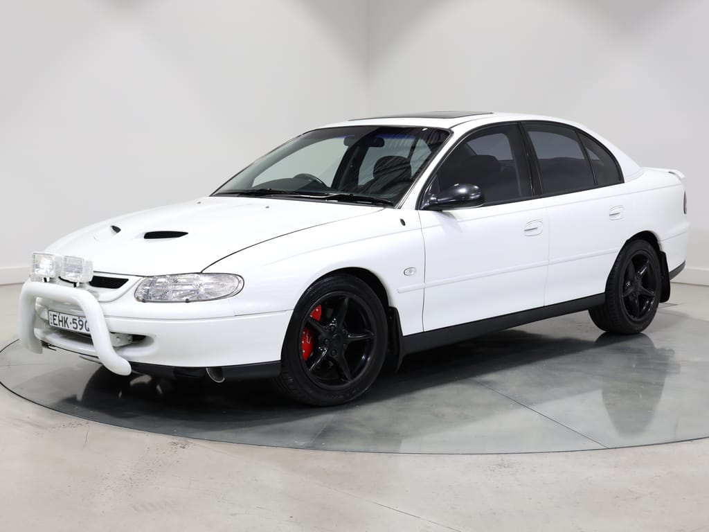 2000 Holden VTII Commodore Executive - 5.7L LS1 V8
