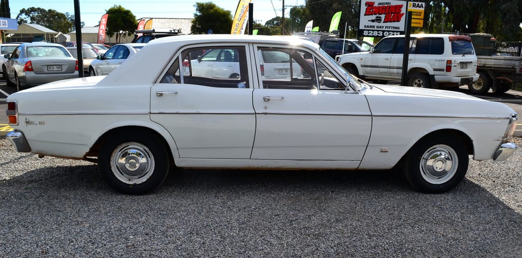 1971 Ford XY Falcon 500 - Survivor