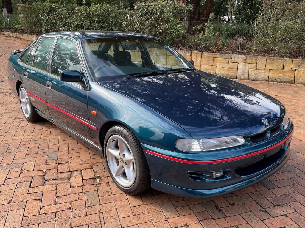 1996 VS Holden Commodore SS Series II - Botanica Blue Mica