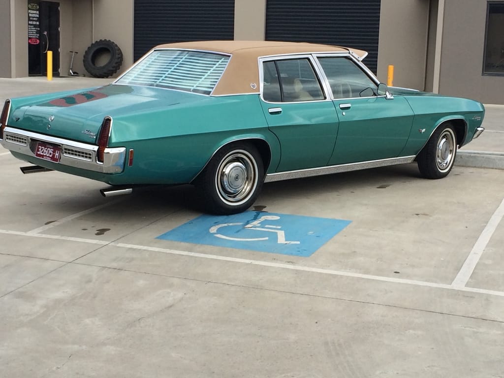 1971 HQ Statesman Deville 350 V8