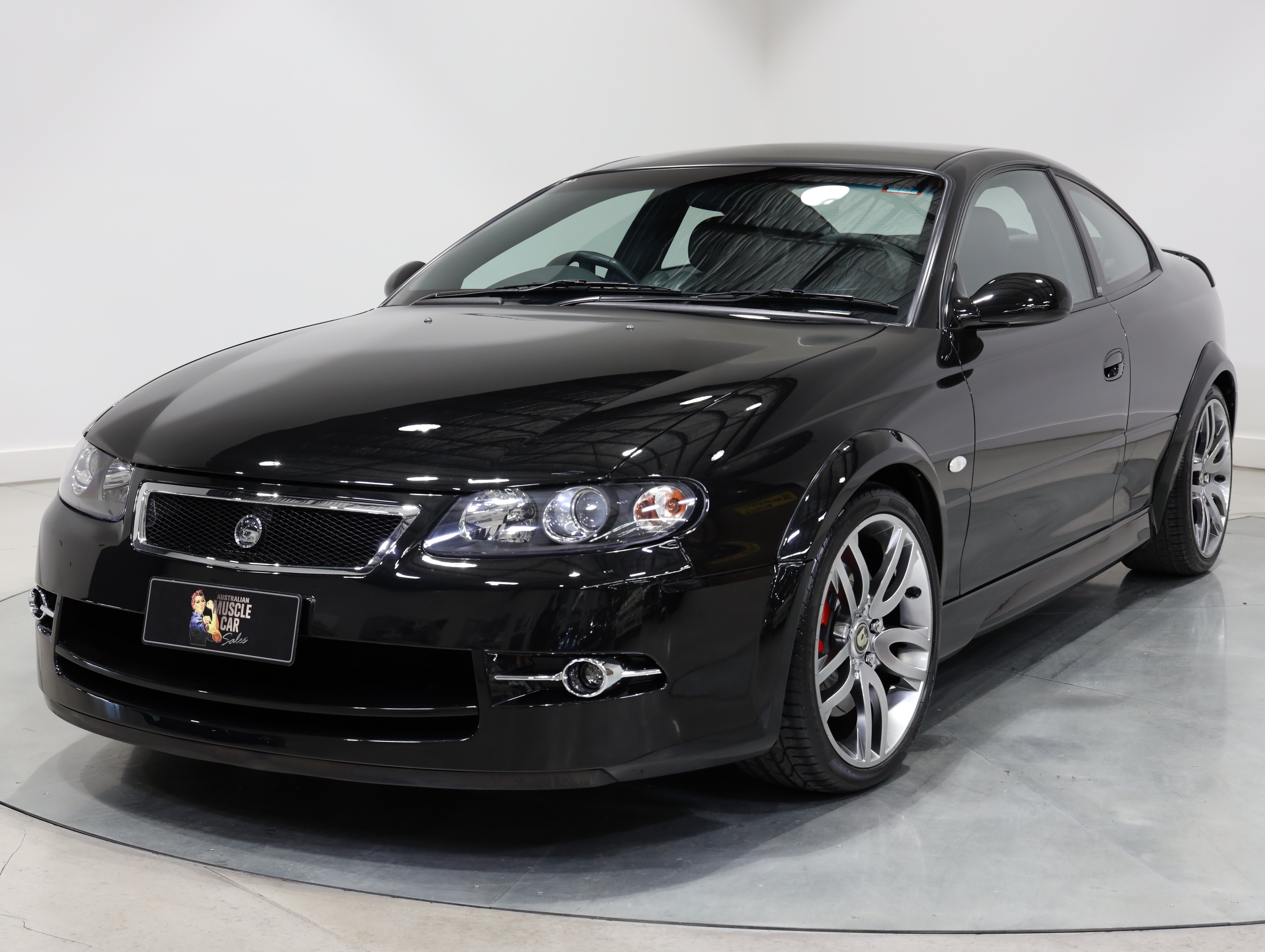 2004 HSV VZ Coupe 4 Build No. 059 - 8,161 km - Phantom Black