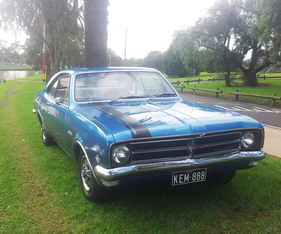 1968 HK Bathurst GTS Monaro 327