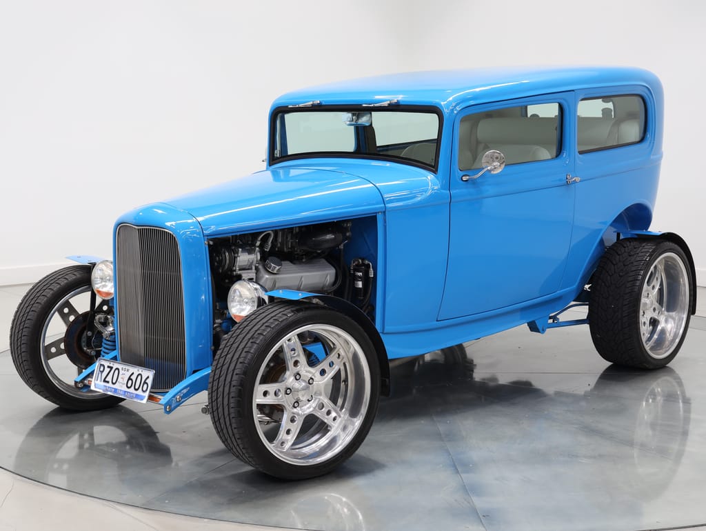 1932 Ford Tudor Hot Rod - Image 134702