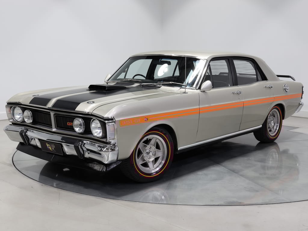 1970 Ford Falcon XY GT - Quicksilver