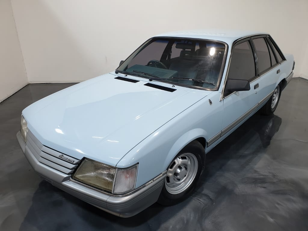 1985 VK BT1 Commodore SL - 4.9L V8
