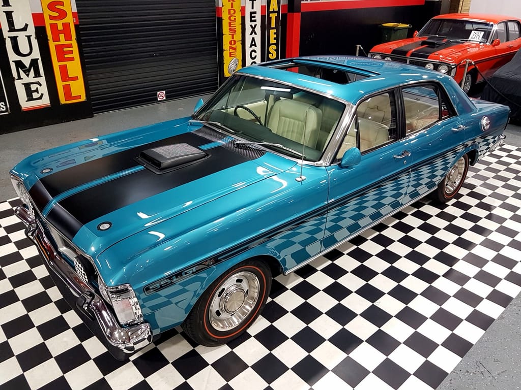 1970 XY GT Falcon Replica