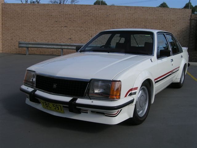 VC Brock Commodore #117