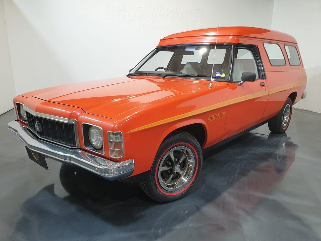 1977 HX Holden Sandman Panelvan