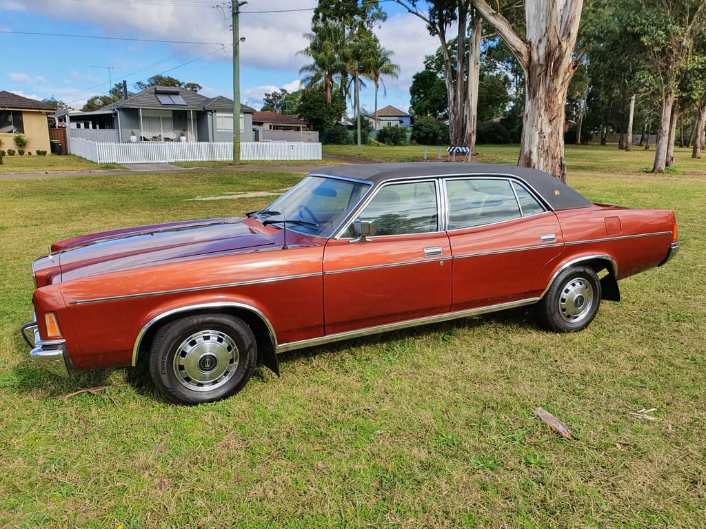 1978 Ford P6 LTD 351 V8 - Sunroof