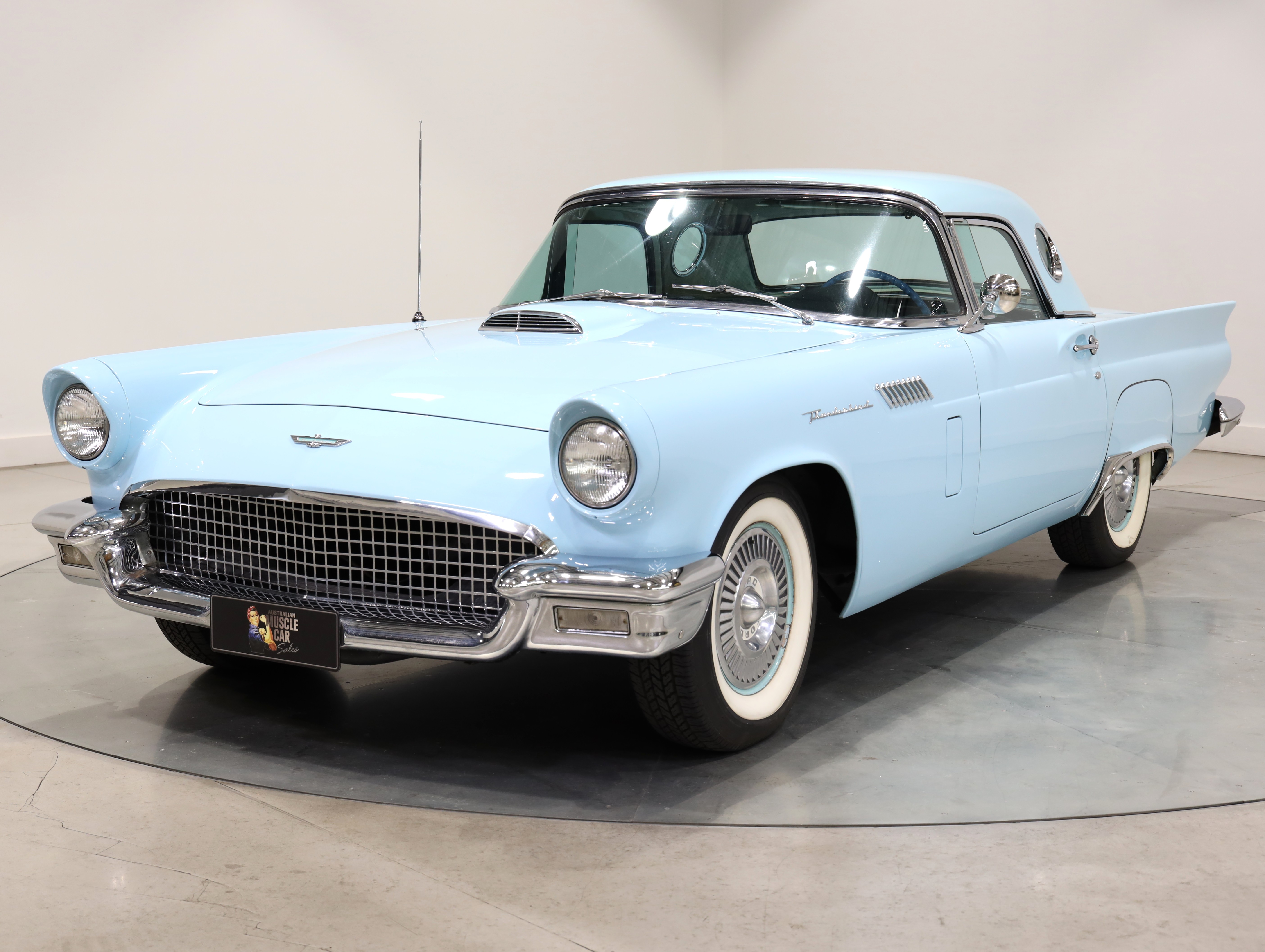 1957 Ford Thunderbird Convertible 312 V8 