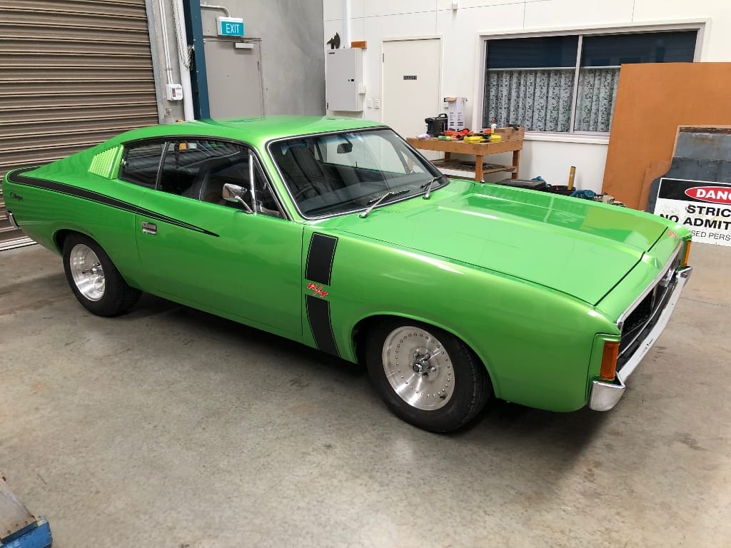 1973 VJ Valiant Charger R/T Replica 265 Hemi