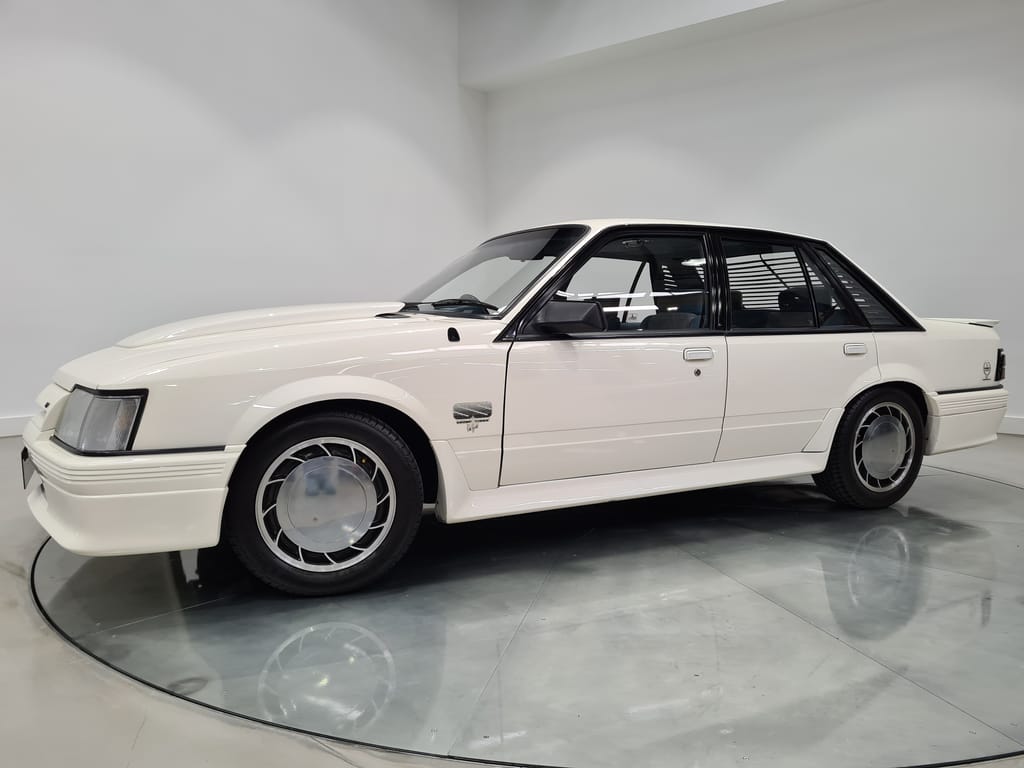 1985 VK HDT SS Group 3 Commodore Series II Build No.3260