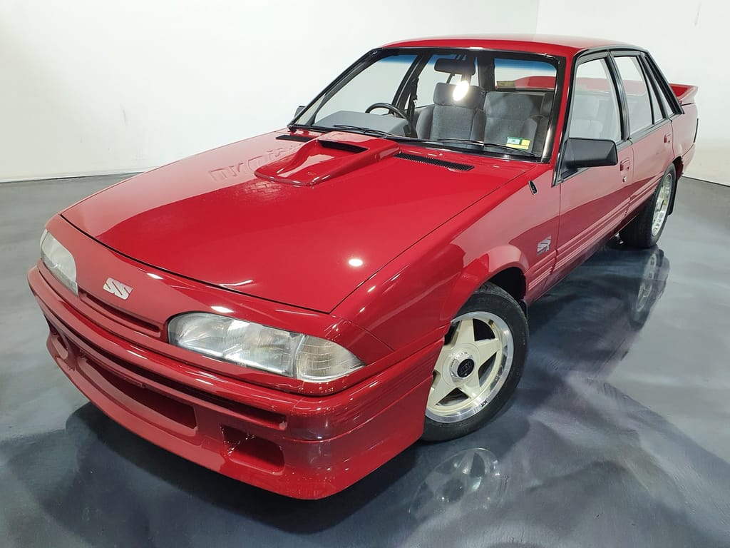 1986 HDT VL Commodore SS Group A #333 - 5,342 km