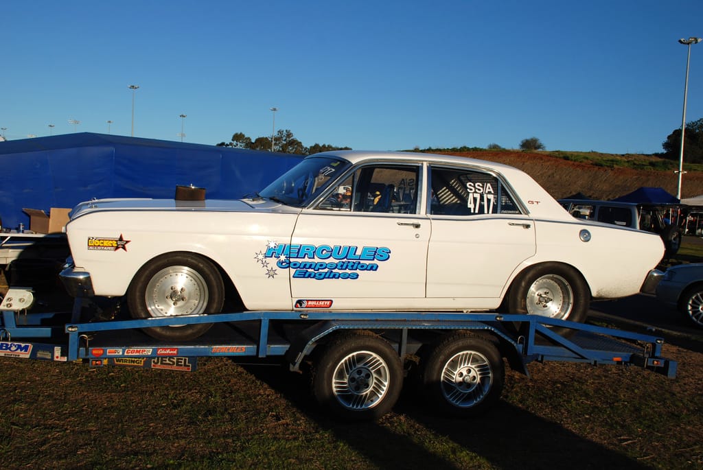 XT Falcon Super Sedan Drag