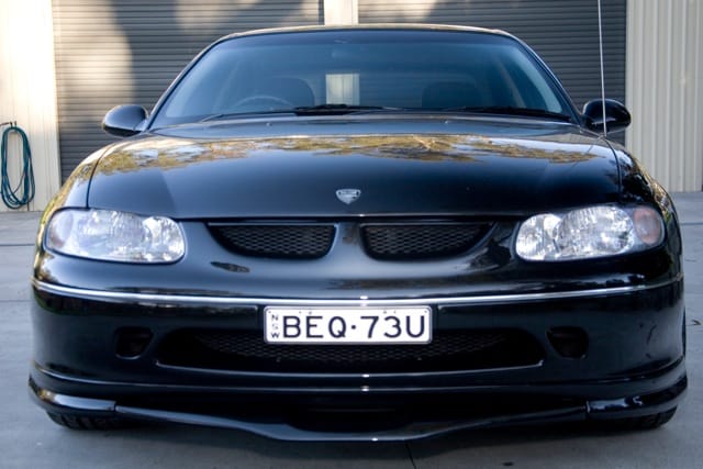 VT II Commodore Corsa Volanti