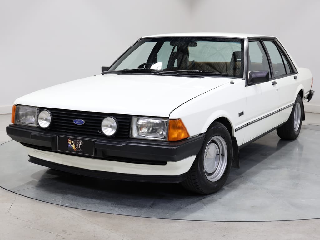 1982 Ford XD Falcon GL 5.8L - Ex Police Car