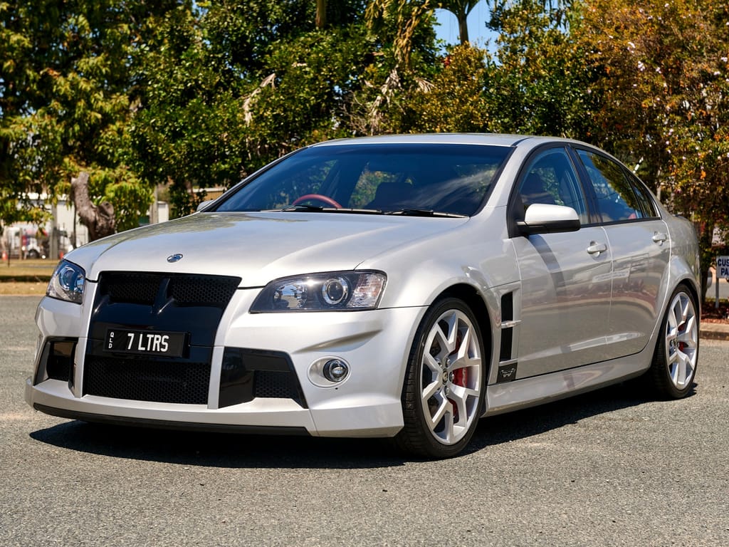 2008 HSV W427 Build No. 17 of 137 - 2,586 km